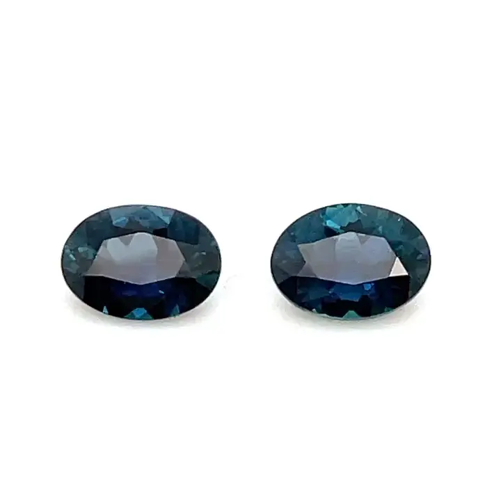 1.42 ct Blue Sapphire - Oval