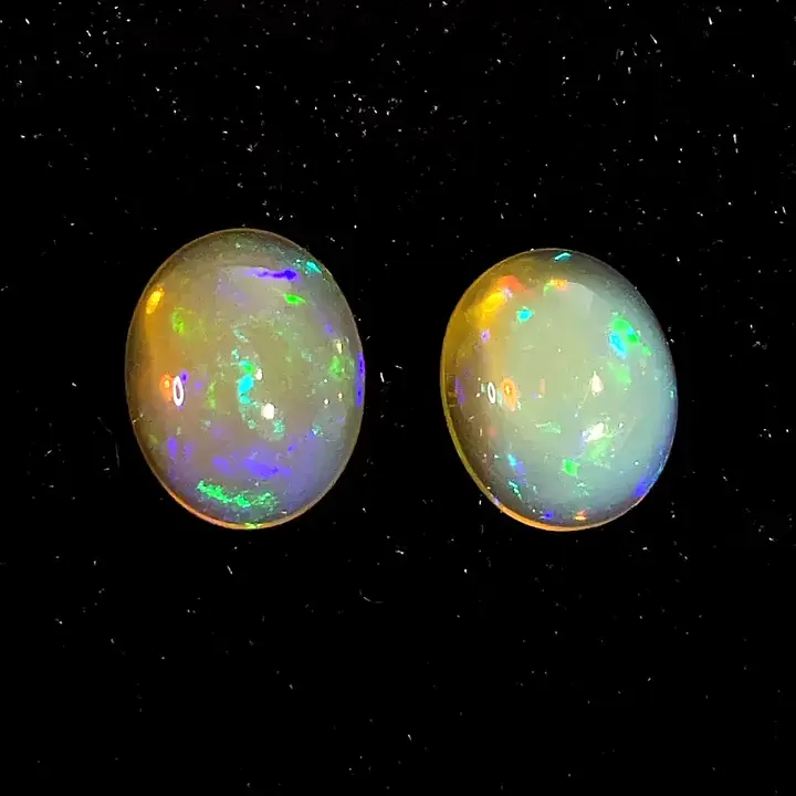 4.45 ct Colorless Opal - Oval