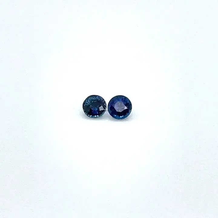 0.58 ct Blue Sapphire - Round