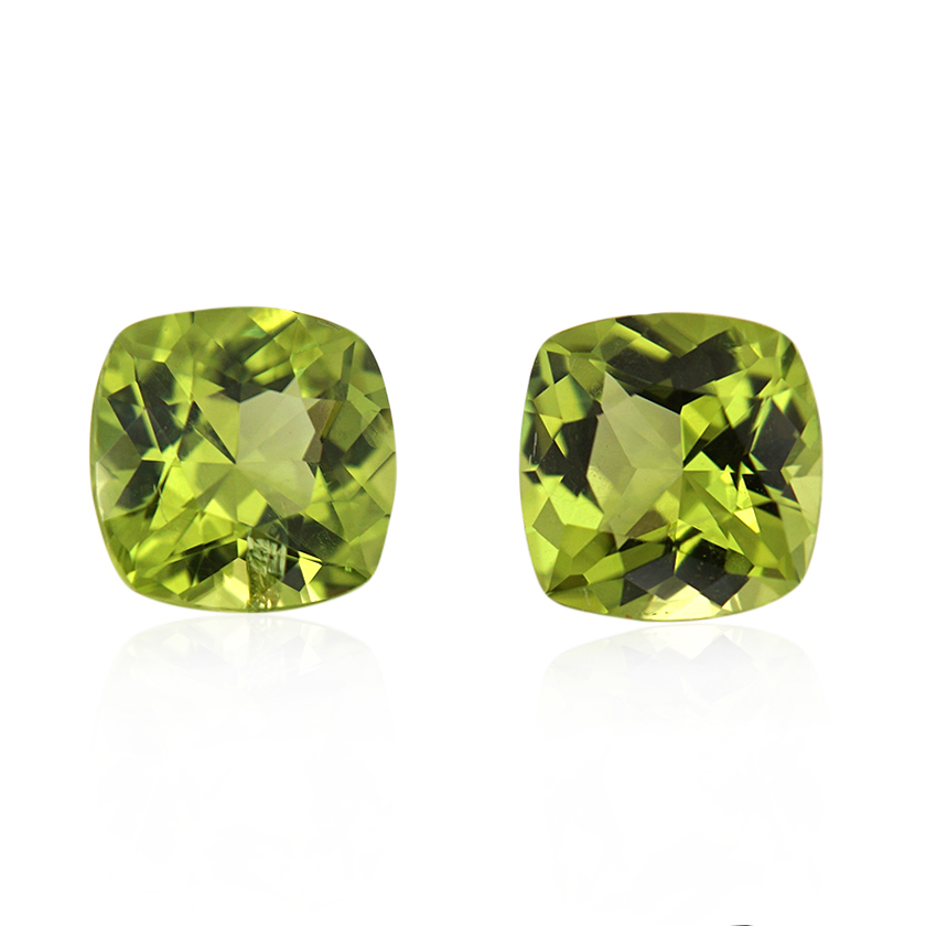 1.94 ct Green Peridot - Cushion