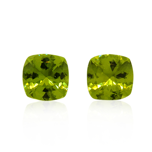 3.91 ct Green Peridot - Cushion