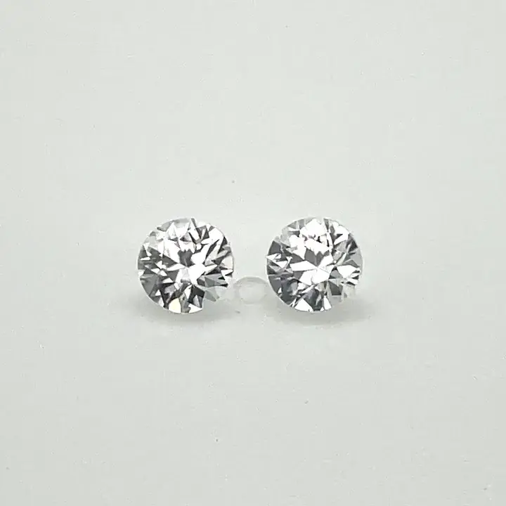 2.03 ct White Zircon - Round