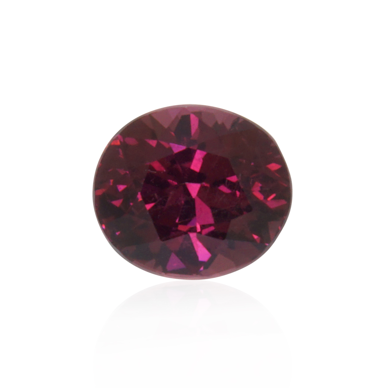 2.71 ct Red Garnet-Rhodolite - Oval
