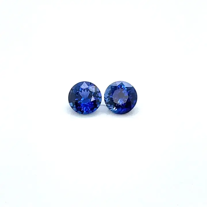 1.87 ct Blue Sapphire - Round