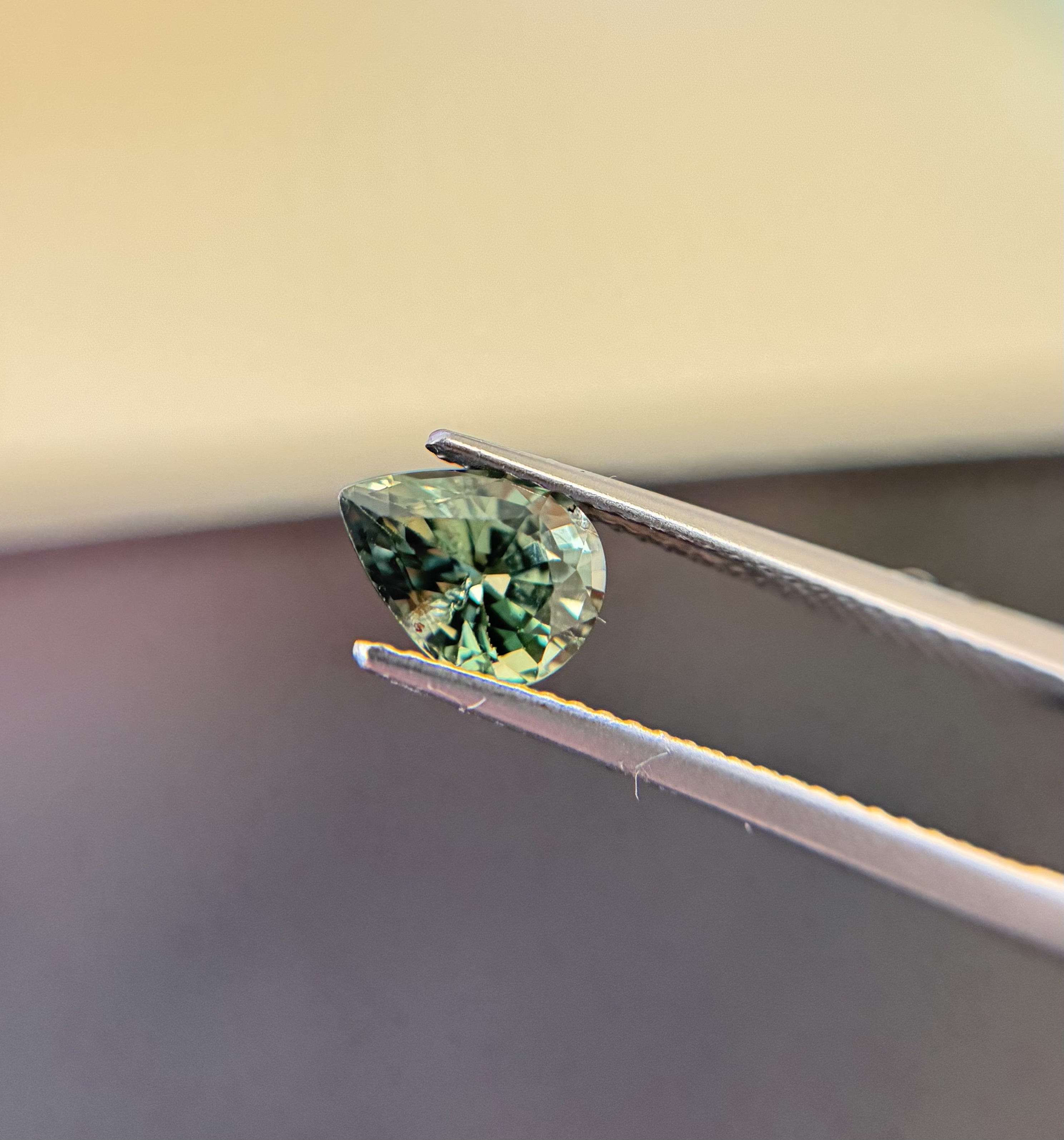 1.97 ct Blue Aquamarine - Oval