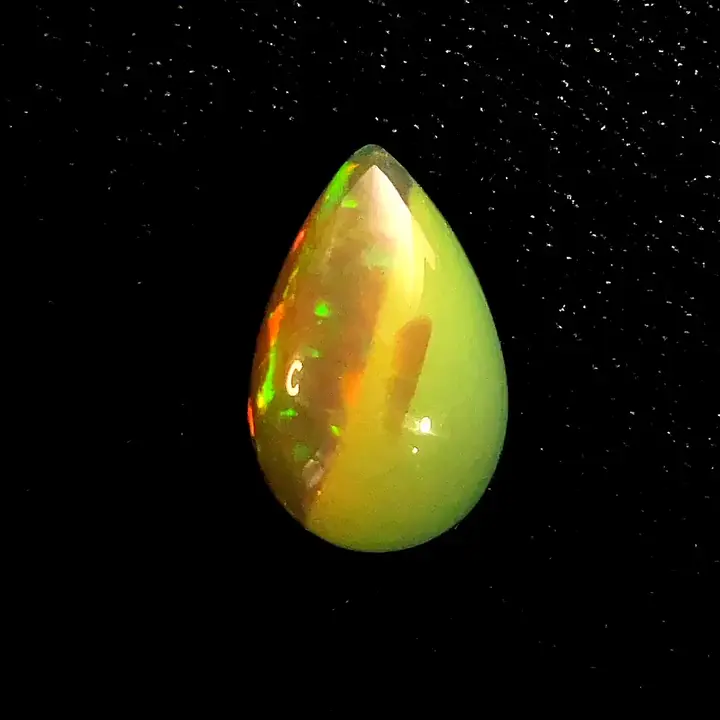 3.15 ct White Opal - Pear