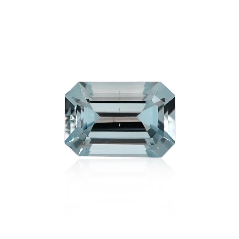 1.52 ct Blue Aquamarine - Emerald Cut