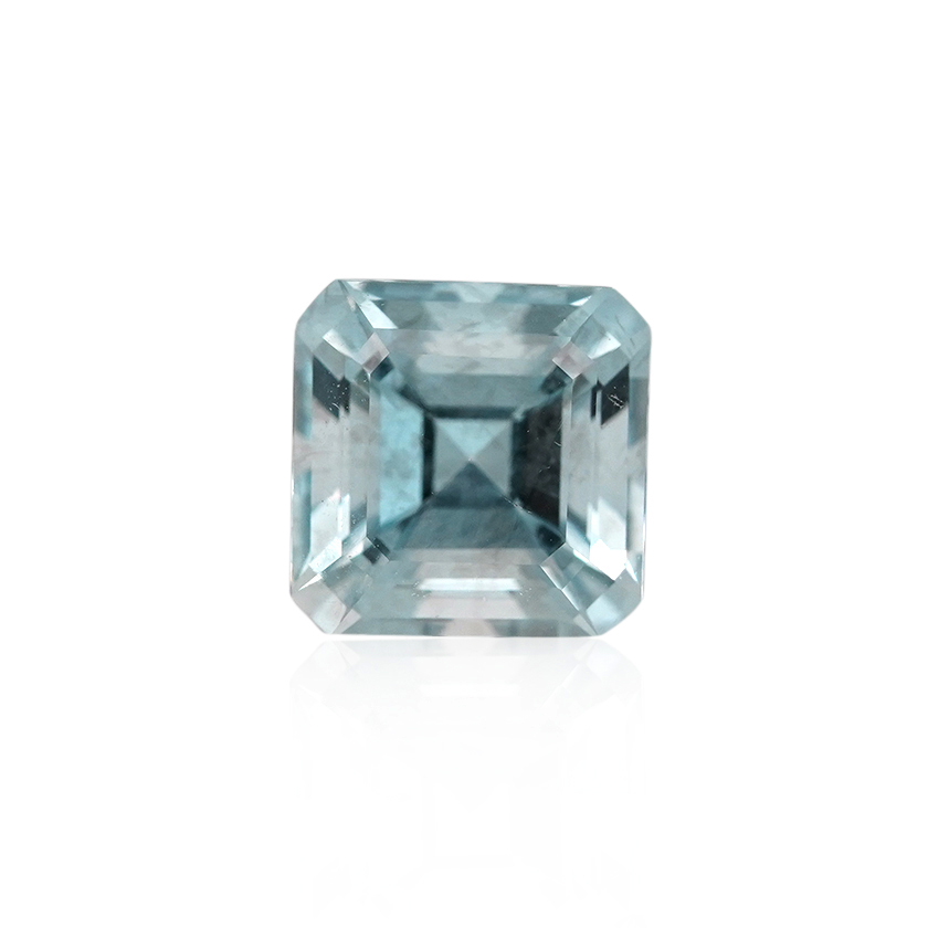 1.53 ct Blue Aquamarine - Emerald Cut