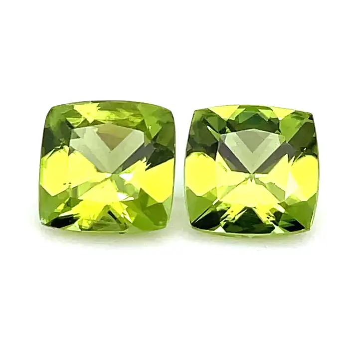 3.85 ct Green Peridot - Cushion