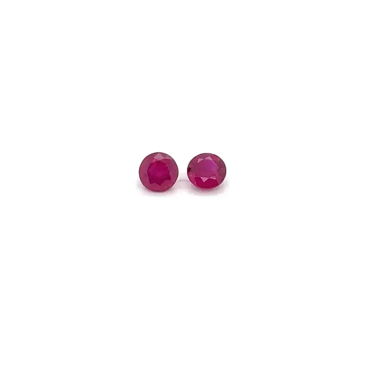1.83 ct Red Ruby - Round