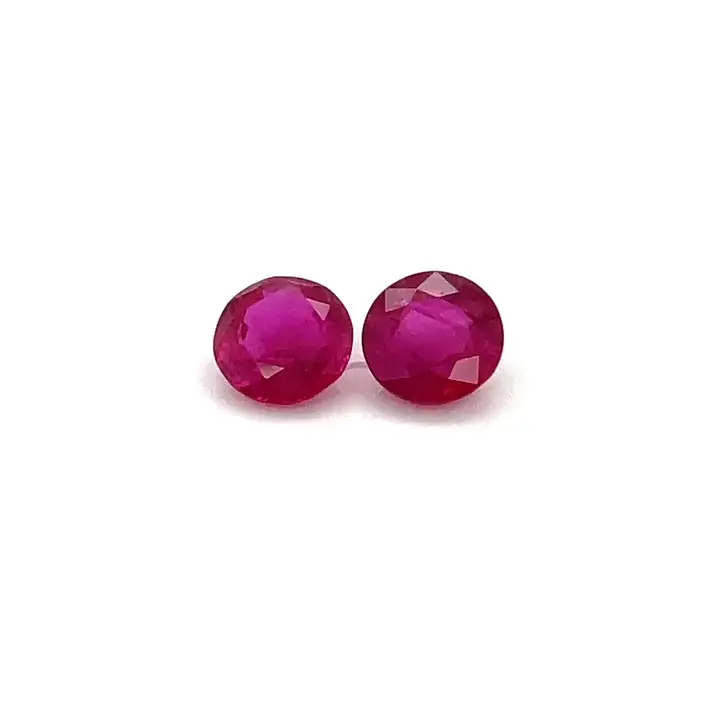 1.56 ct Red Ruby - Round