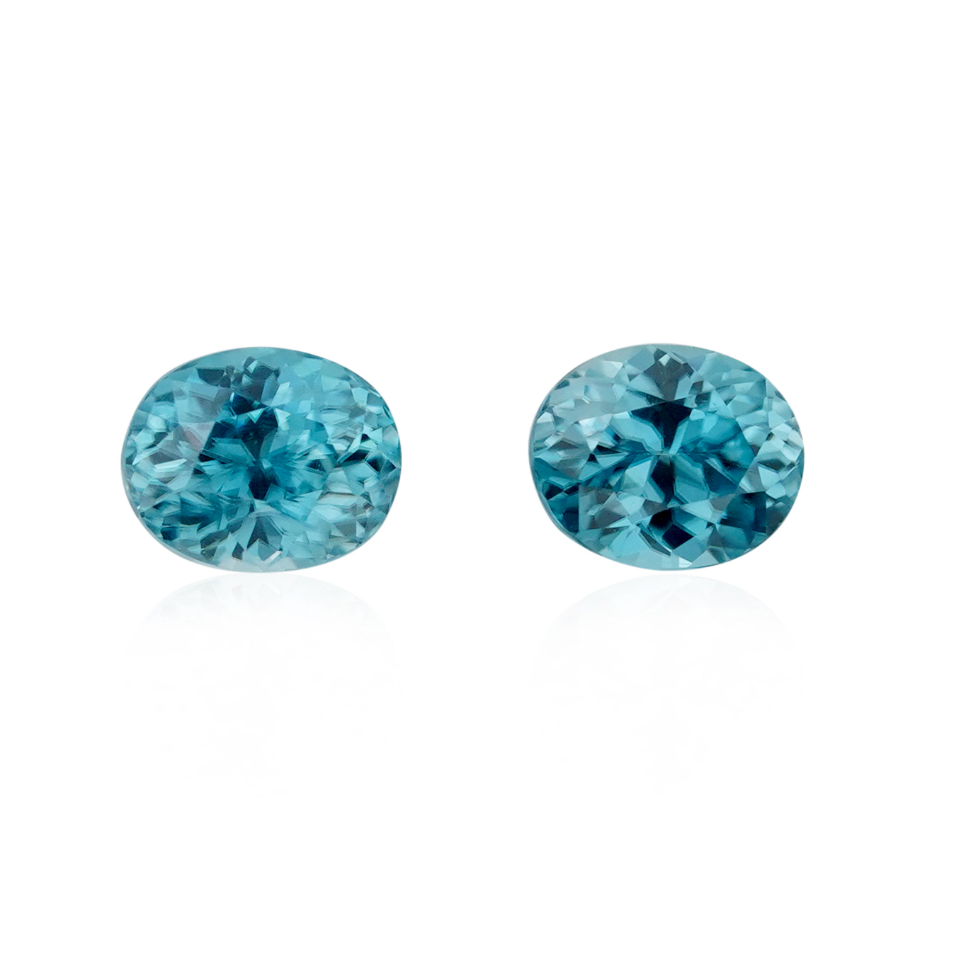 1.26 ct Blue Zircon - Oval