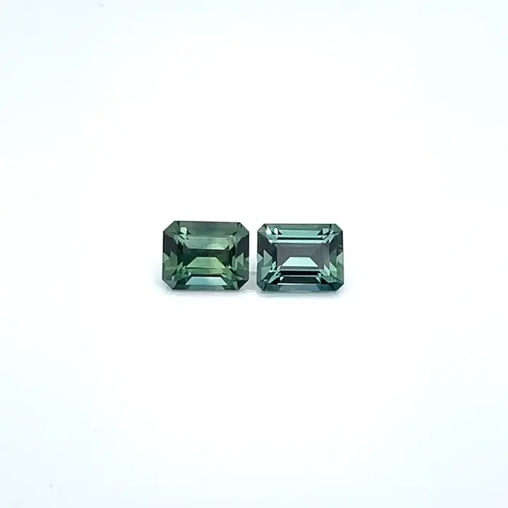 1.93 ct Green Sapphire-Color Change - Emerald Cut
