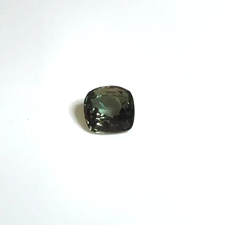 0.72 ct Green Alexandrite - Cushion