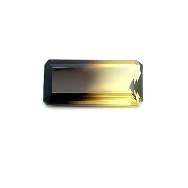 23.90 ct Bi-color Quartz-Smokey - Emerald Cut