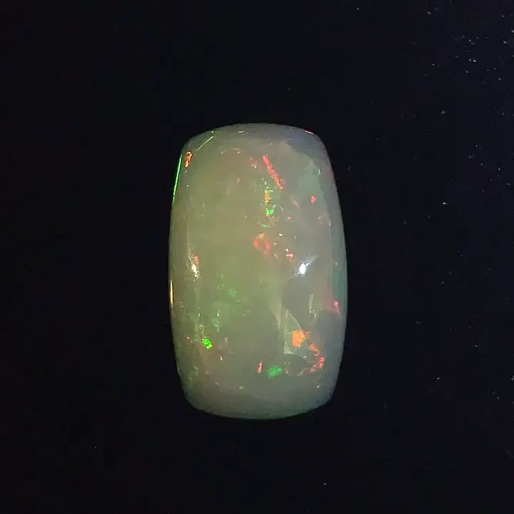4.30 ct Colorless Opal - Cushion