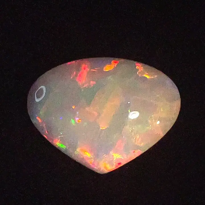 4.91 ct White Opal - Pear