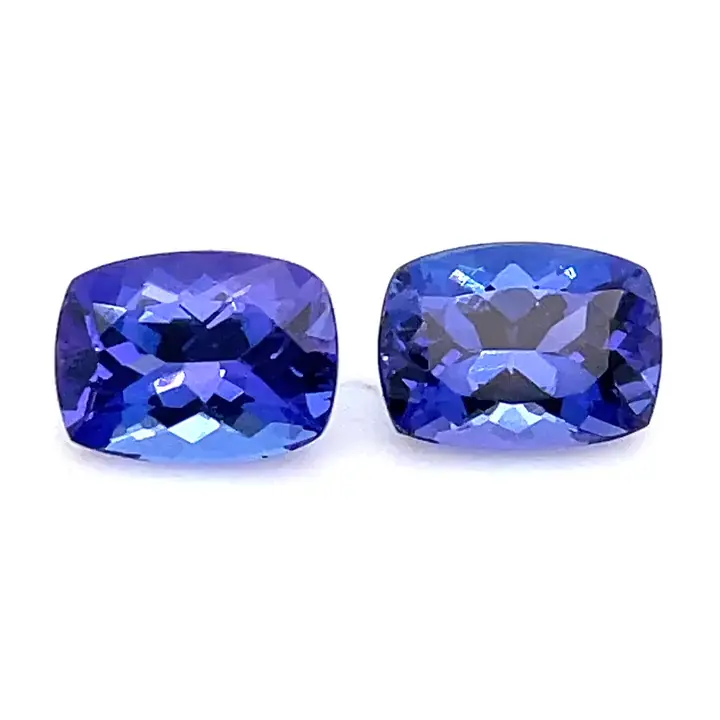 3.04 ct Blue Tanzanite - Cushion