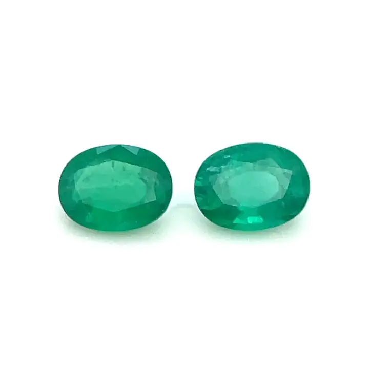 2.35 ct Green Emerald - Oval