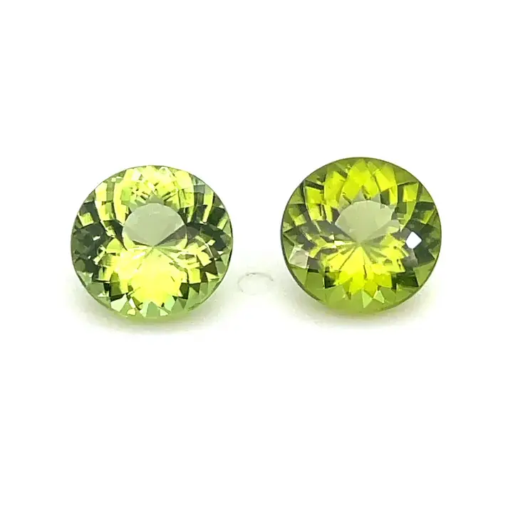 4.13 ct Green Peridot - Round