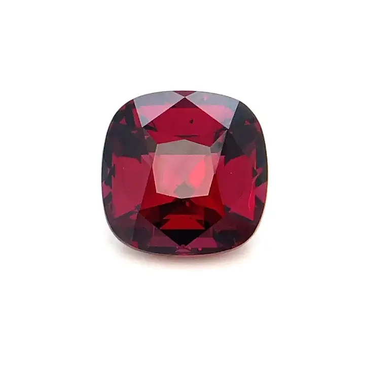 15.51 ct Red Garnet-Rhodolite - Cushion