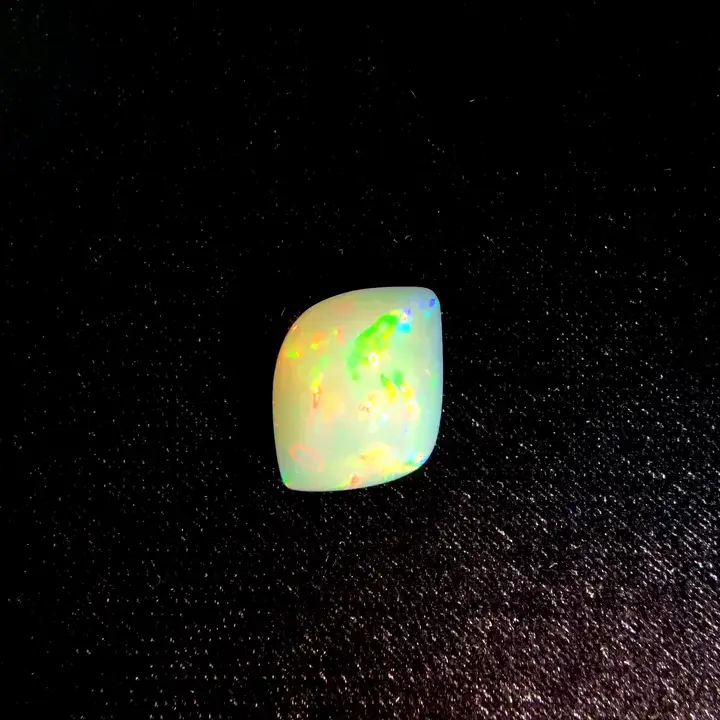 6.91 ct Colorless Opal - Freeform