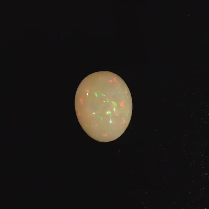 9.36 ct White Opal - Freeform
