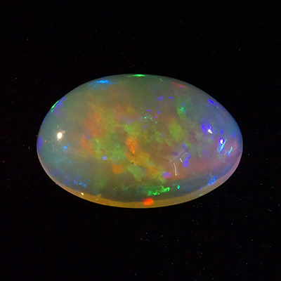 22.86 ct White Opal - Oval
