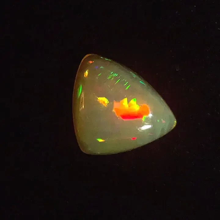 6.29 ct Brown Opal - Trillion