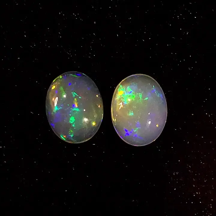 2.76 ct Colorless Opal - Oval