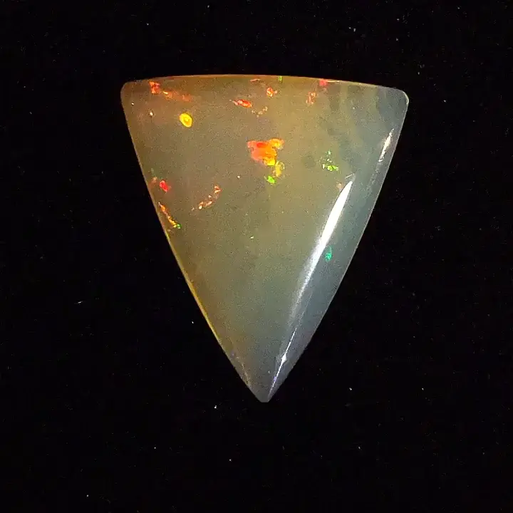 3.83 ct Colorless Opal - Trillion