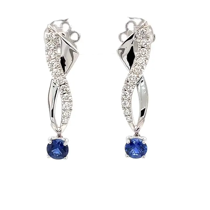18kt White Gold Sapphire Earrings