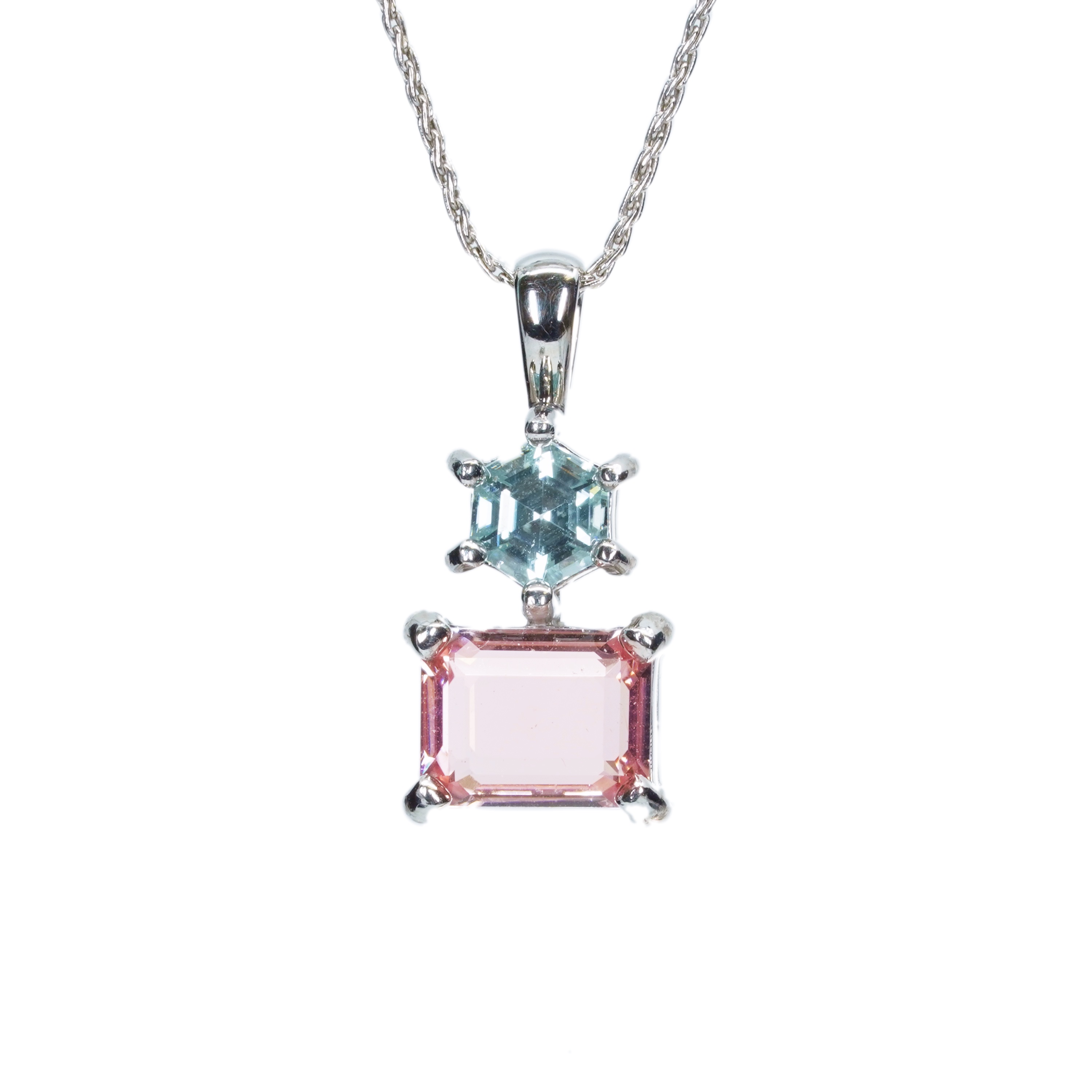 14kt White Gold Zircon Pendant