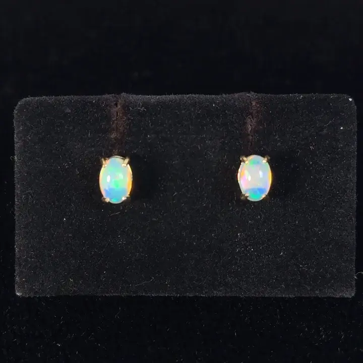14kt Yellow Gold Opal Earrings