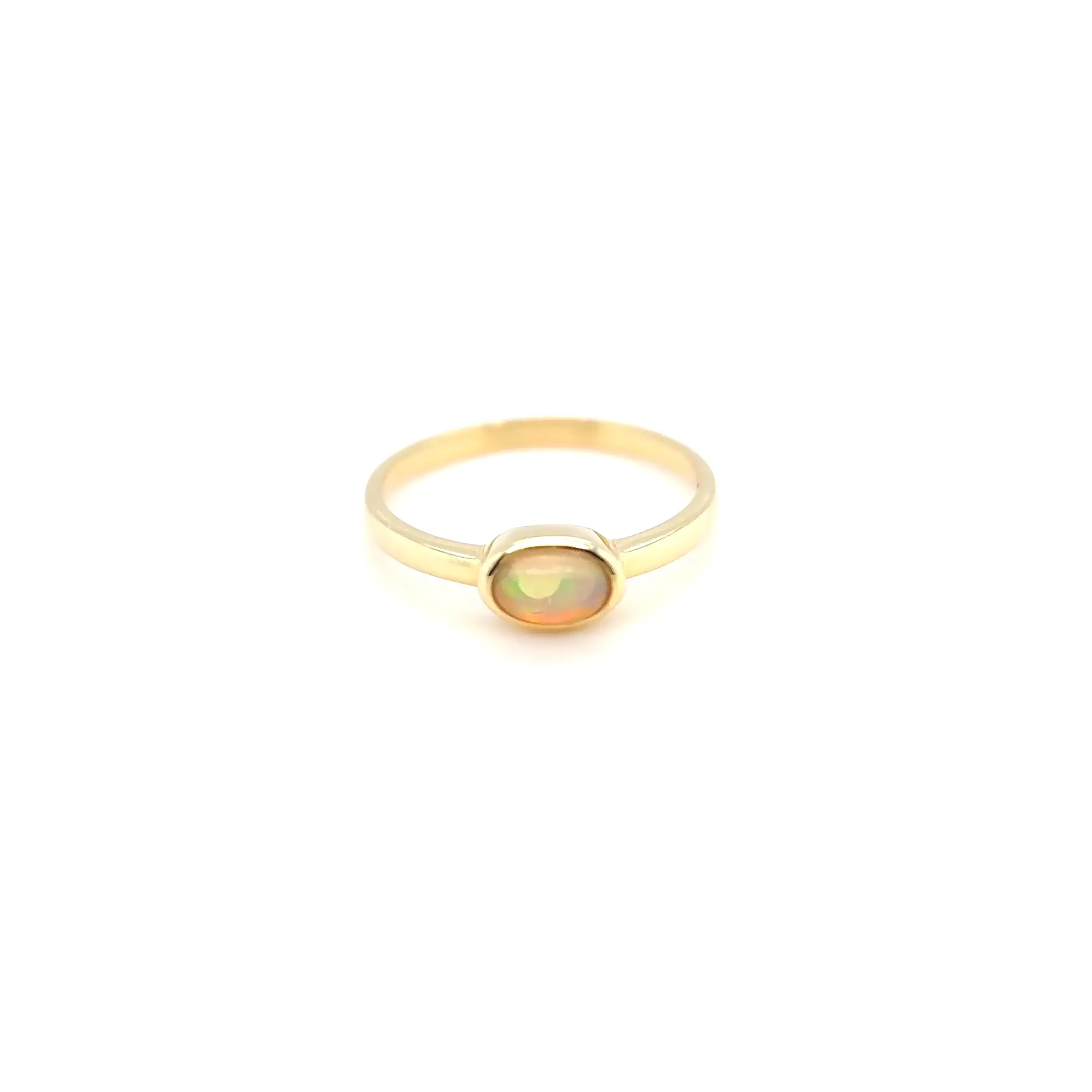 14kt Yellow Gold Opal Ring