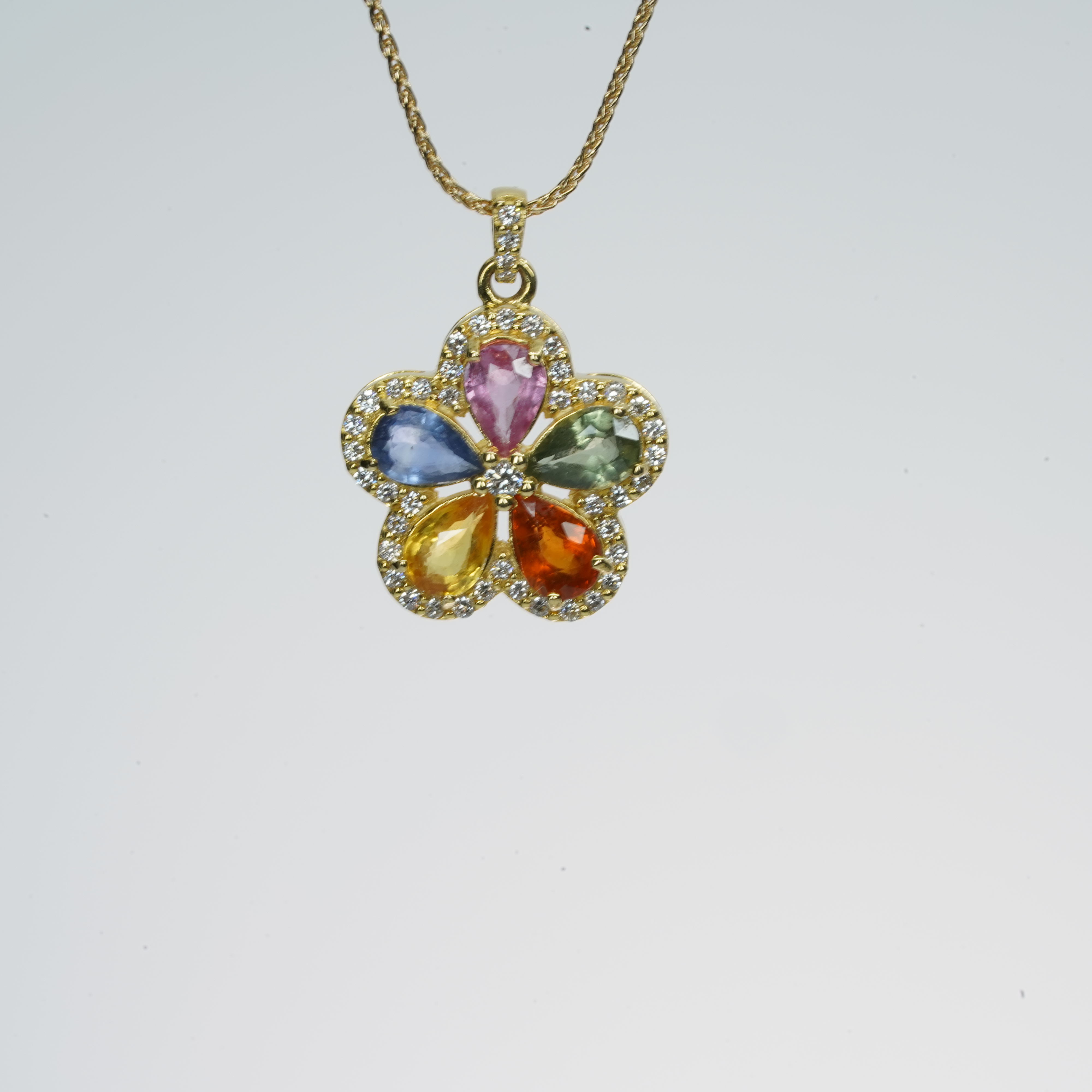 14kt Yellow Gold Sapphire Pendant