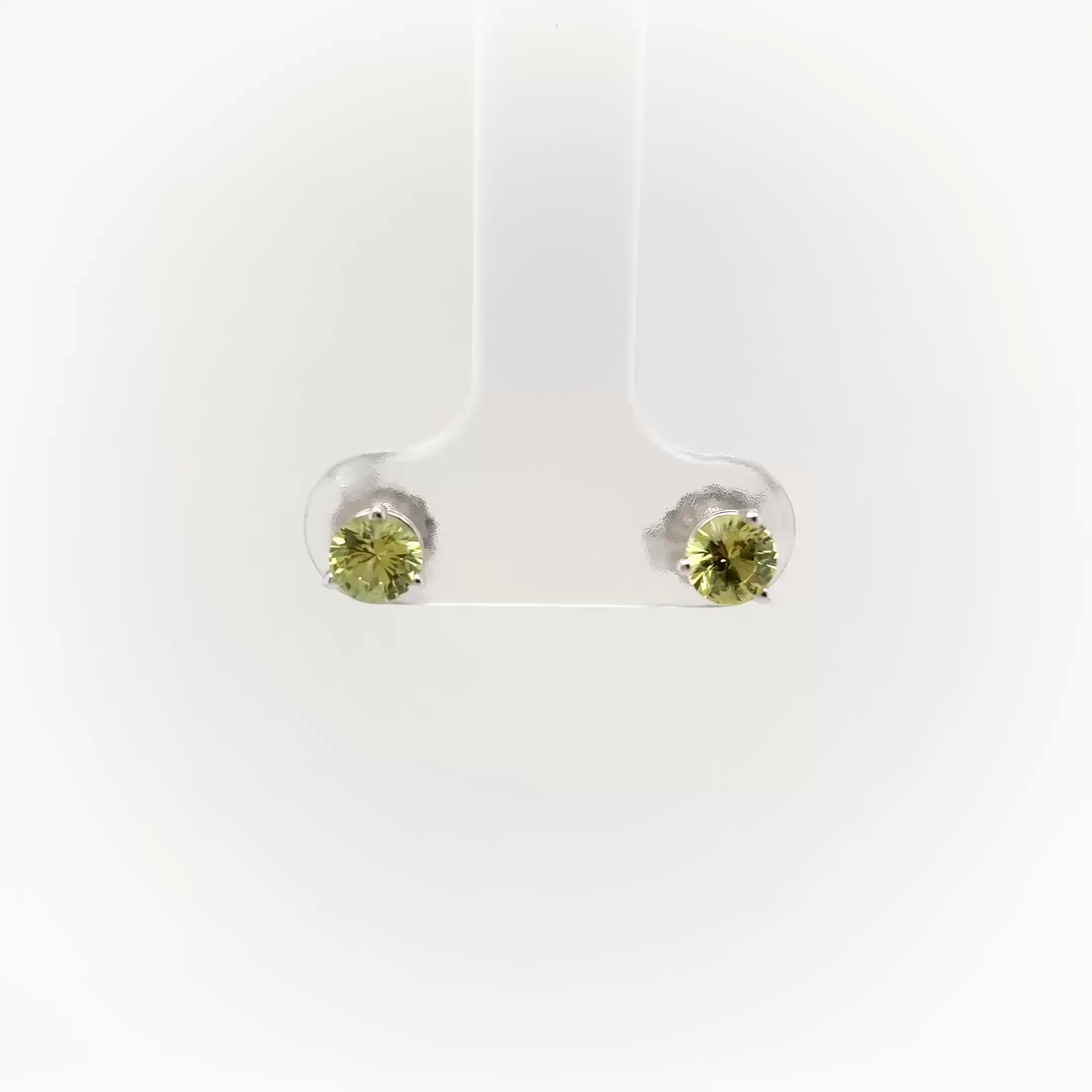 14kt White Gold Sapphire Earrings