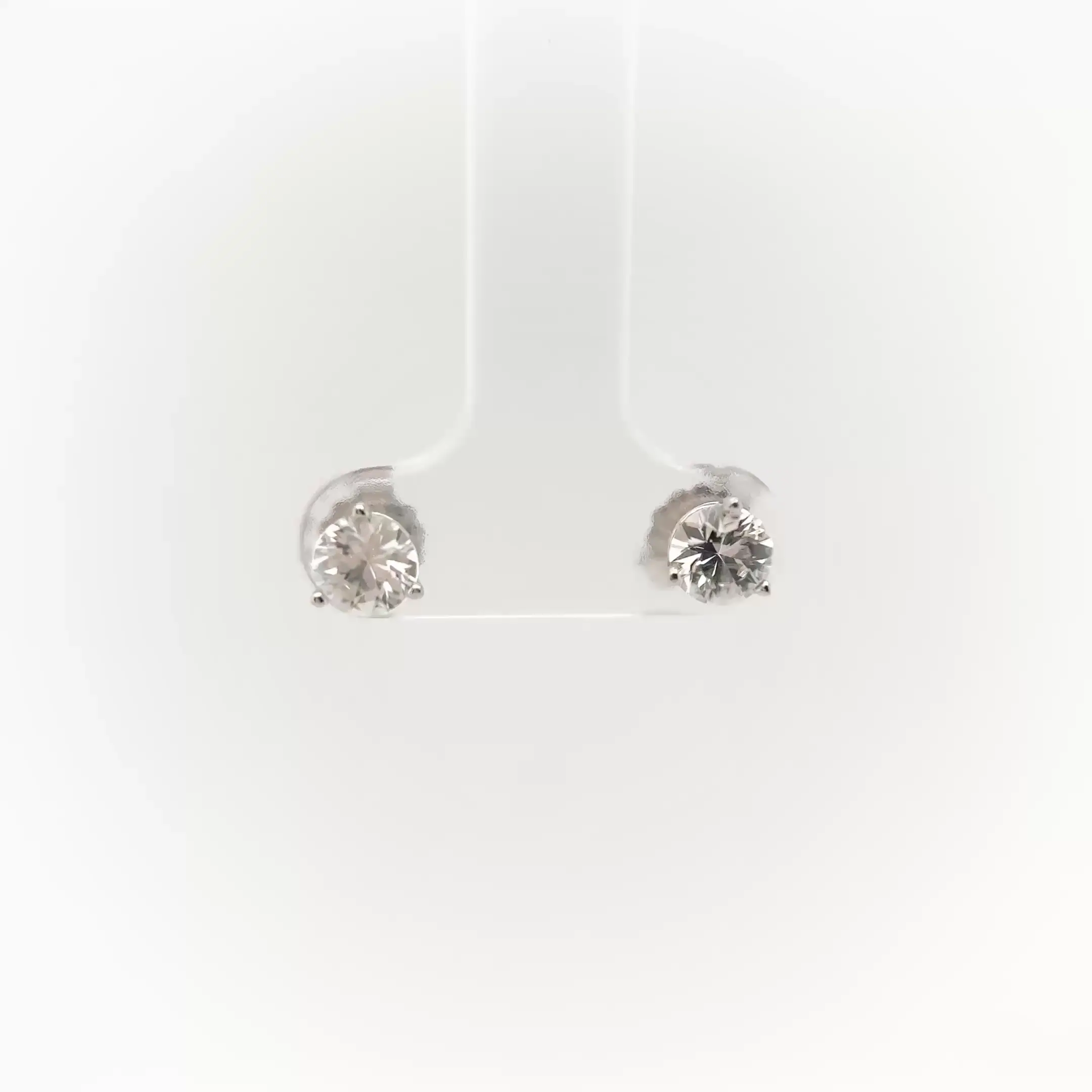 14kt White Gold Zircon Earrings