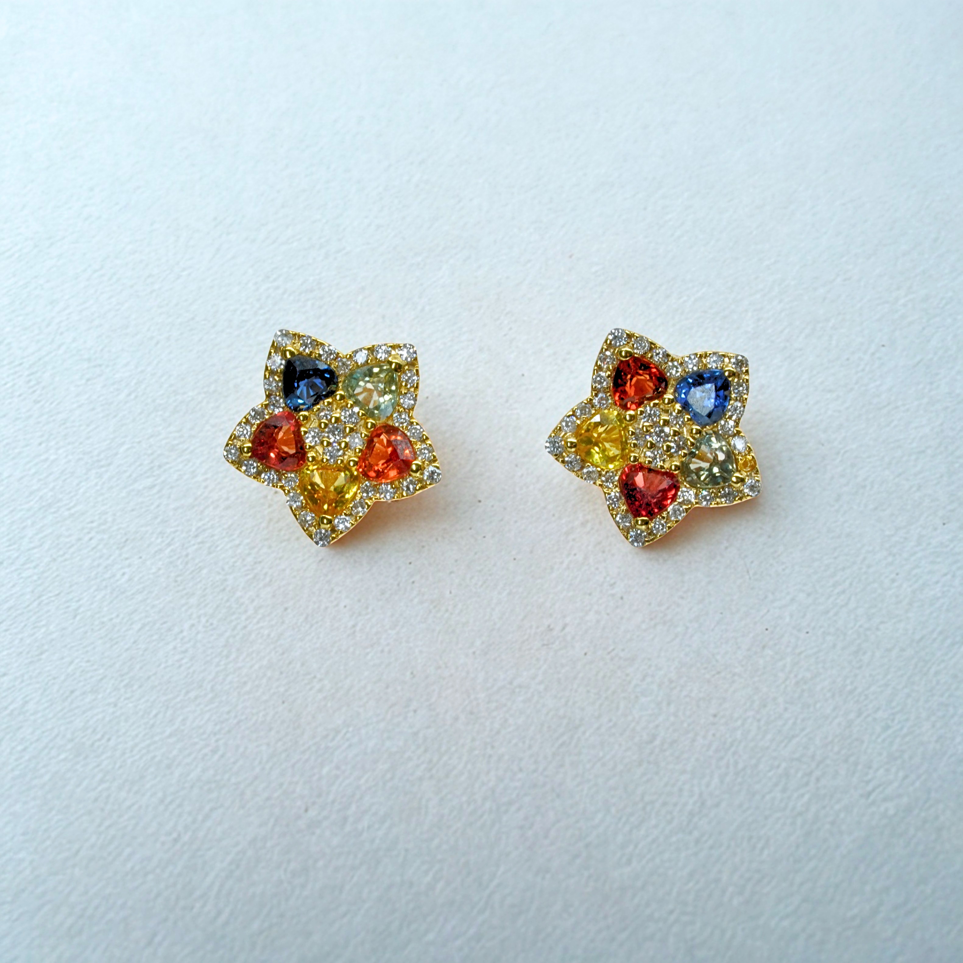 14kt Yellow Gold Sapphire Earrings