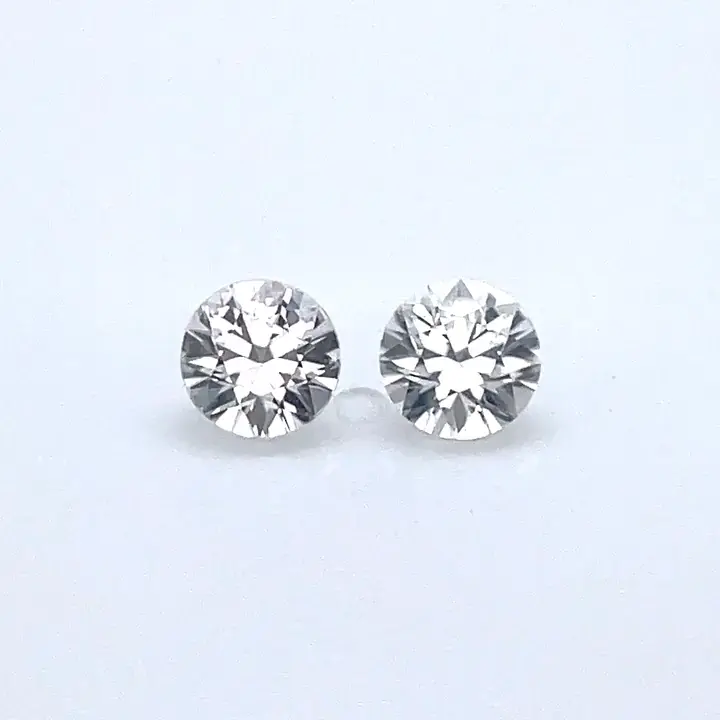 2.21 ct White Zircon - Round